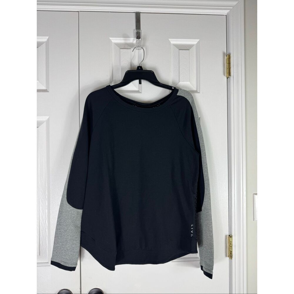 NWT Livi Active Womens Black Blouse Size 10/12